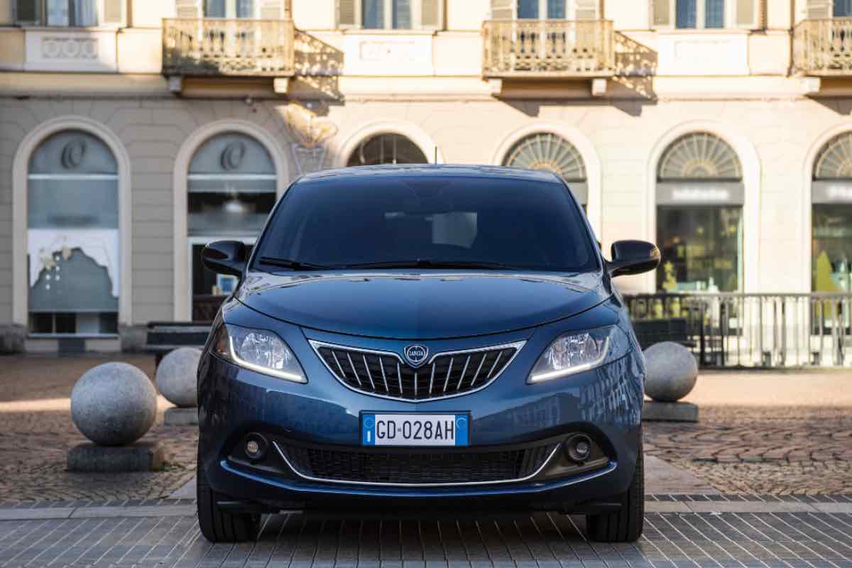 Lancia Ypsilon che guaio 