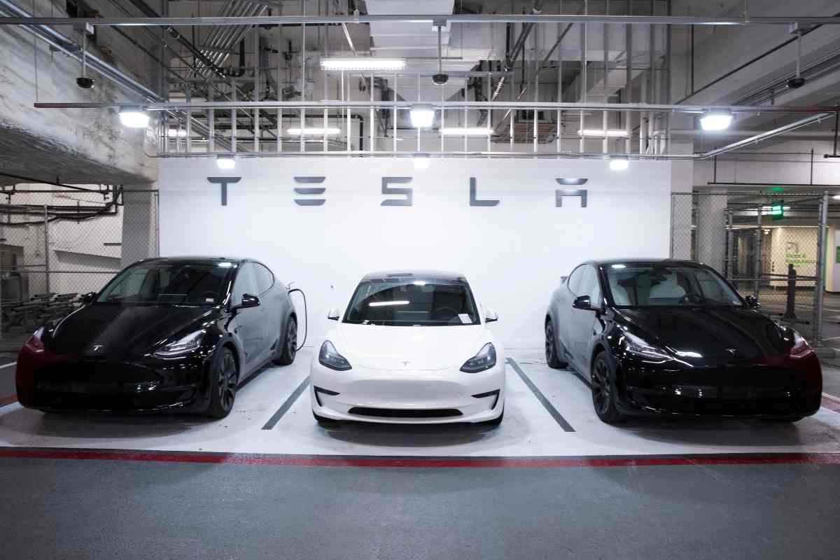 Tesla prezzo