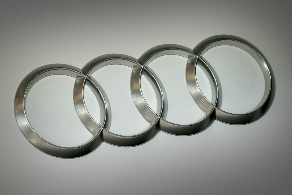Audi rimanda il lancio delle nuove vetture elettriche